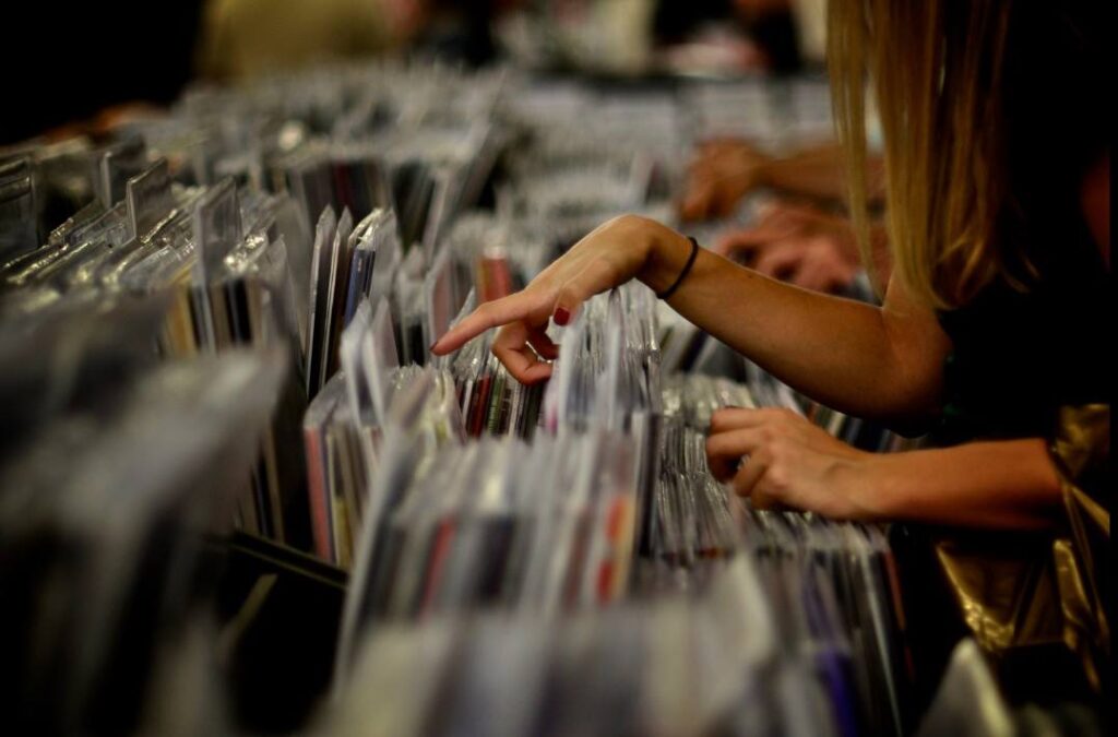 Dal vinile al cd… al digital download